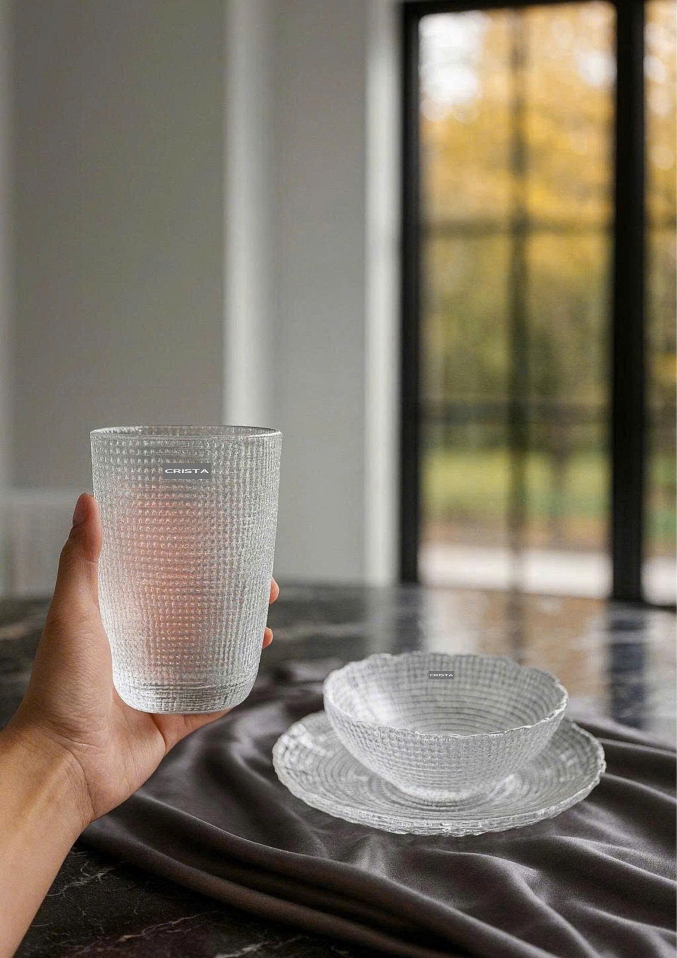 SET OF 6 EMBOSSED MESH-PATTERN GLASSWARE PIECES - WHITE