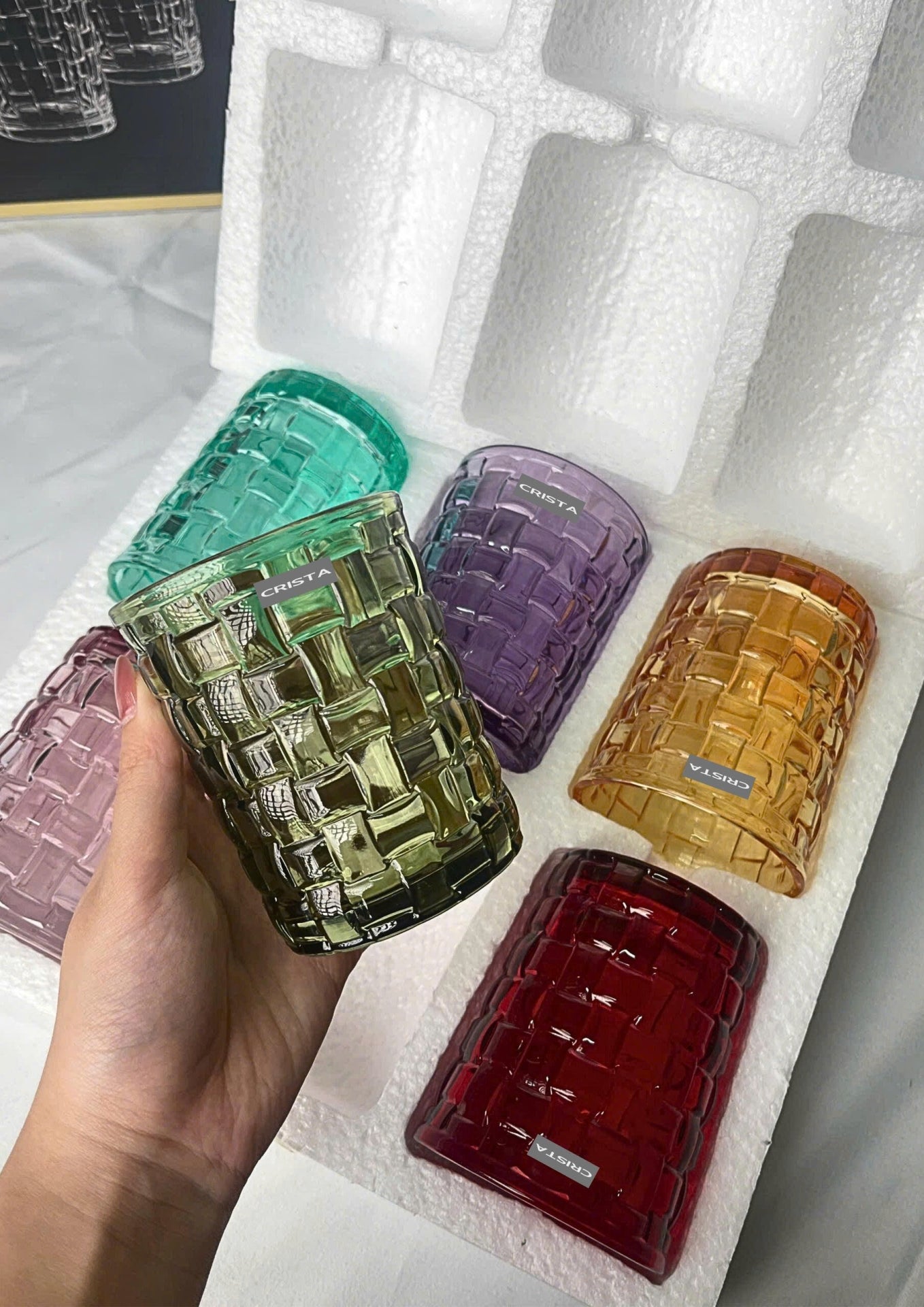 SET OF 6 CHECKERED GLASS TUMBLERS – MULTICOLOR