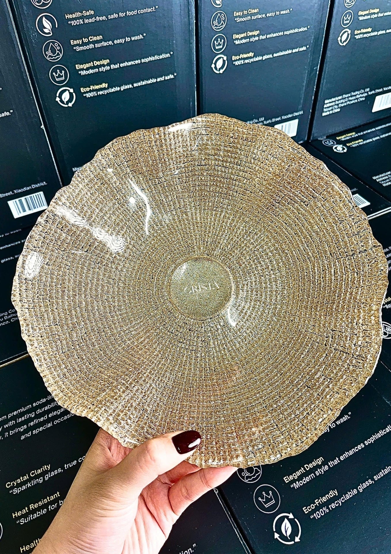 EMBOSSED MESH PEDESTAL PLATE 24 CM – 3 COLORS