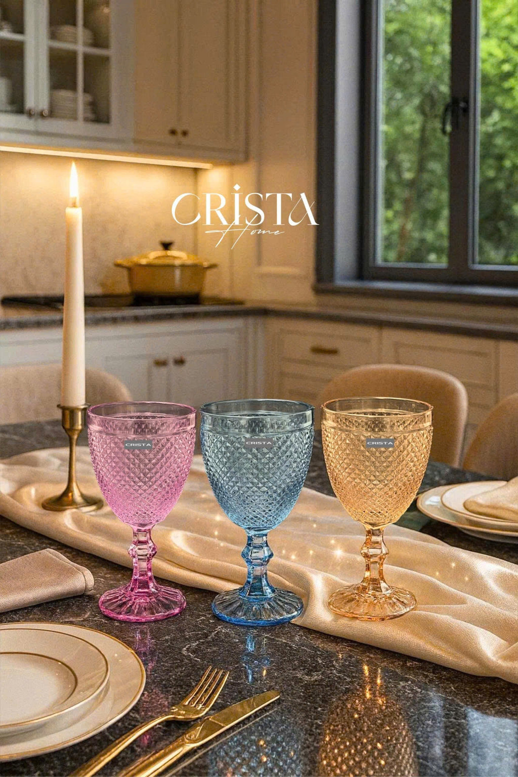 SET OF 6 DIAMOND-PATTERN GLASS TUMBLERS (300 ML)
