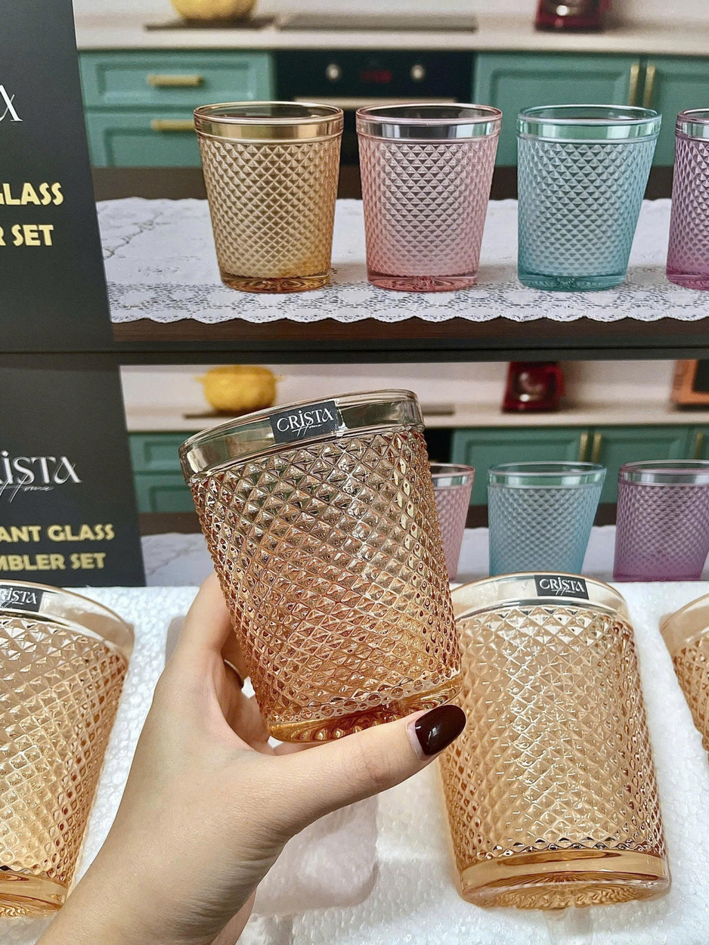 Diamond-Pattern Glass Tumbler Set (4 Pieces) – 300ml – GOLD