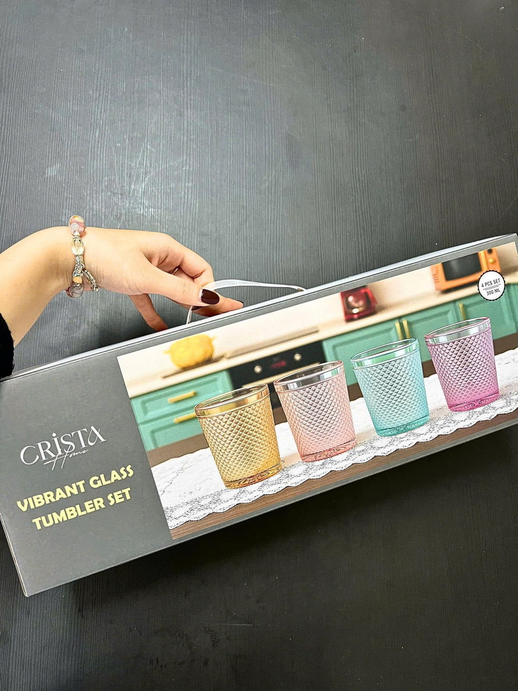 Diamond-Pattern Glass Tumbler Set (4 Pieces) – 300ml – MIXED 4 COLORS